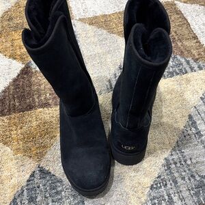 UGG Women's Black Winter Boots
